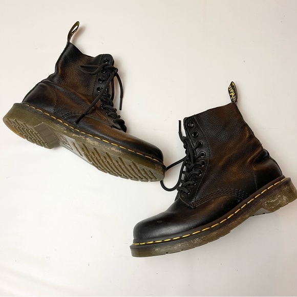 Dr. Martens 1460 Women’s Pascal Boot - Picture 3 of 7